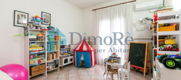 Gewerbliche Immobilie in Silea, Italy 236m², Nr. 54831 4