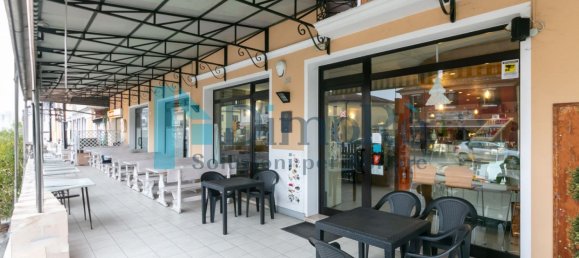 Gewerbliche Immobilie in Silea, Italy 236m², Nr. 54831 22