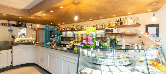 Gewerbliche Immobilie in Silea, Italy 236m², Nr. 54831 20