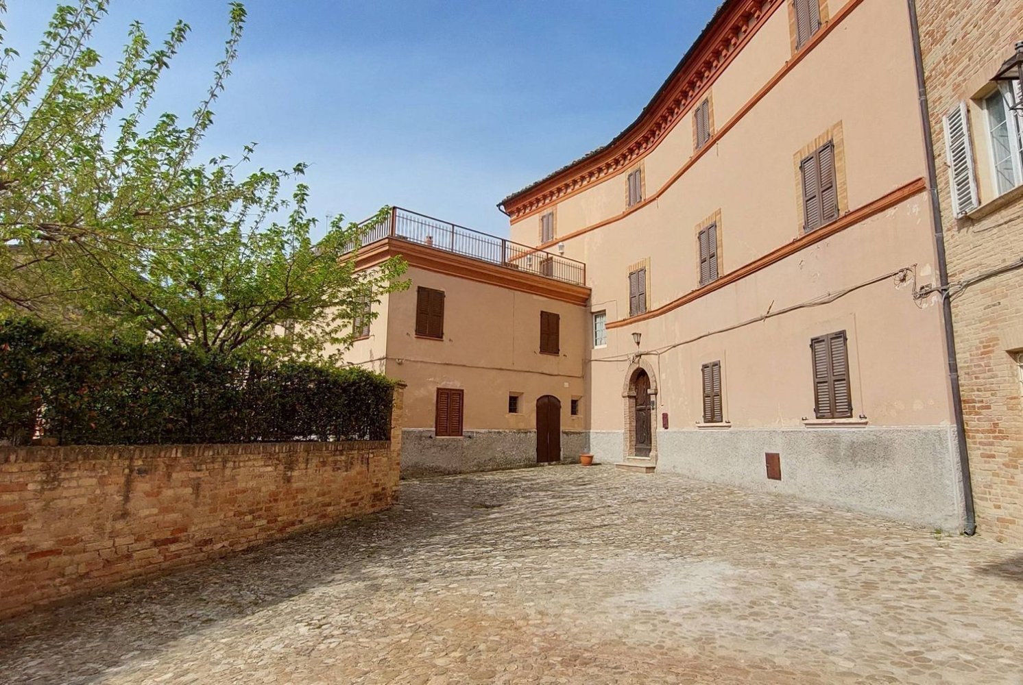  بناية في Montedinove, Italy 728متر مربع رقم 135293