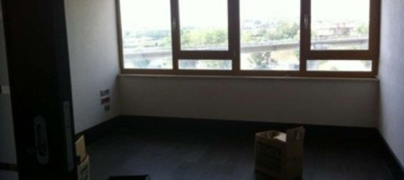 1400m² Office in Casoria, Italy No. 133980 22