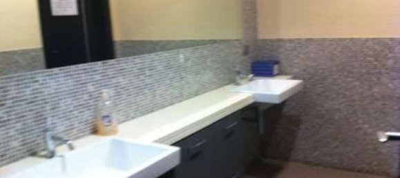 1400m² Office in Casoria, Italy No. 133980 8