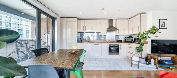 2 bedrooms Apartment in London, United Kingdom No. 3518 6