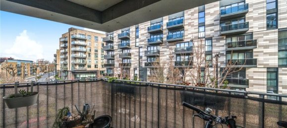 2 bedrooms Apartment in London, United Kingdom No. 3518 8