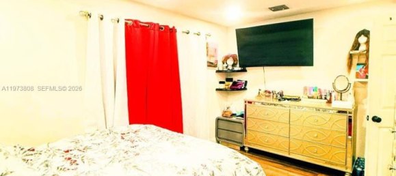 3 bedrooms Villa for sale in Miami, Miami-Dade, Florida, USA № 614443 7