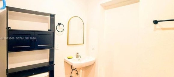 3 bedrooms Villa for sale in Miami, Miami-Dade, Florida, USA № 614443 15