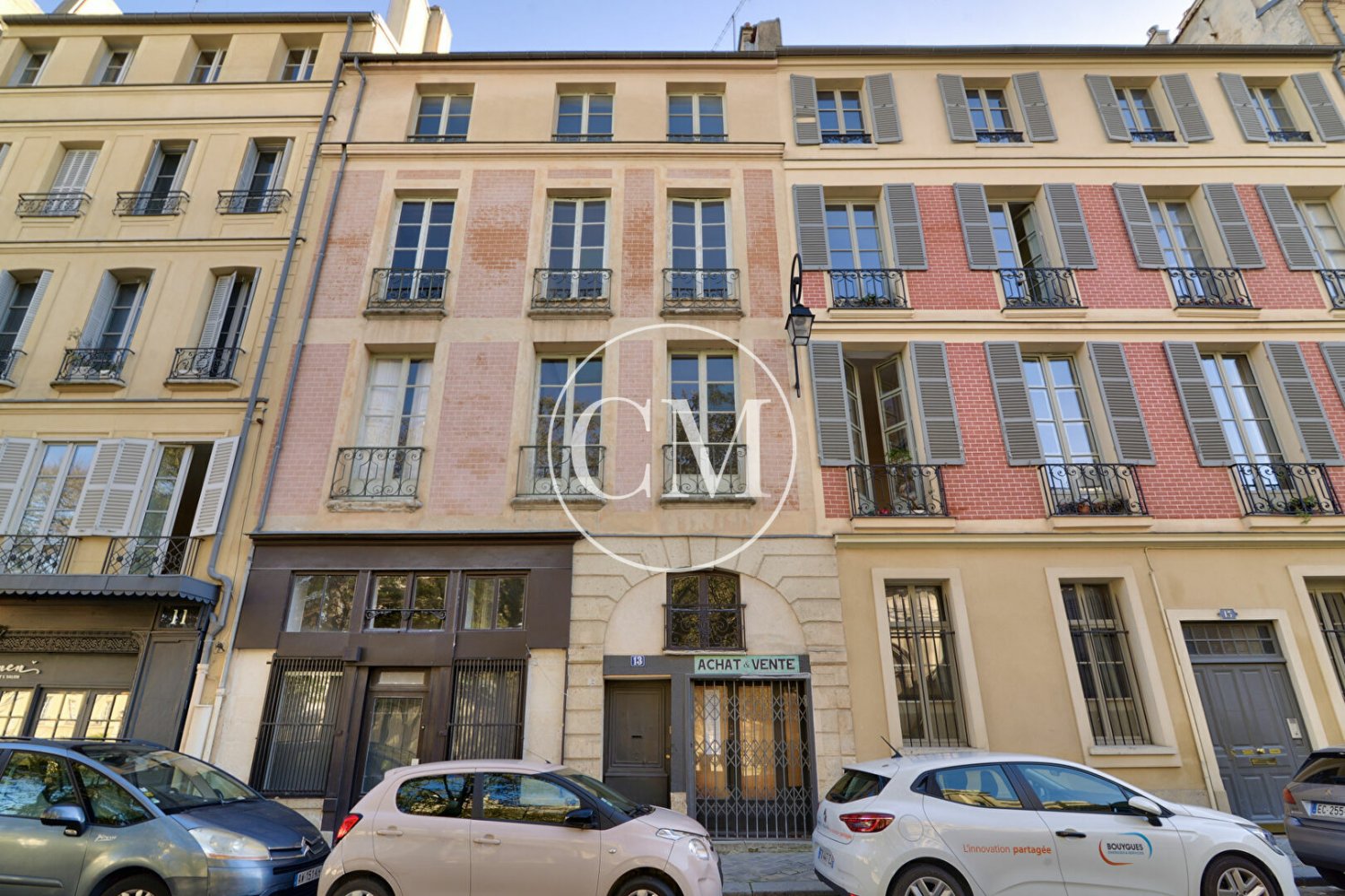 Büro in Versailles, France 75m², Nr. 149869