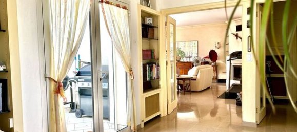 Casa de 4 dormitorios en Rosoy, France No. 306400 10