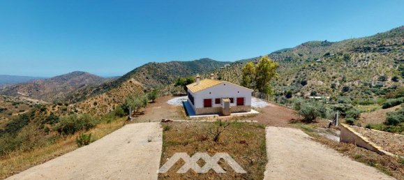 Дом с 18 спальнями в Комарес, Испания № 58096 50