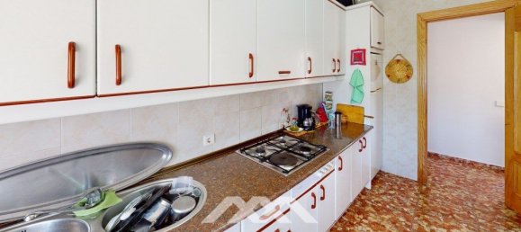 Дом с 18 спальнями в Комарес, Испания № 58096 42