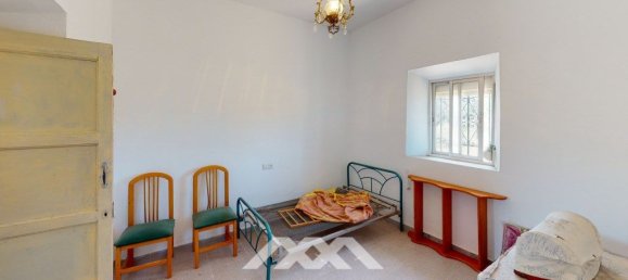 Дом с 18 спальнями в Комарес, Испания № 58096 12