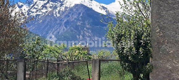 5 rooms House in Saint Pierre, Italy No. 278575 2