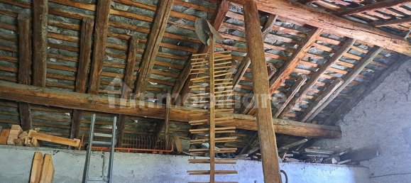 5 rooms House in Saint Pierre, Italy No. 278575 5