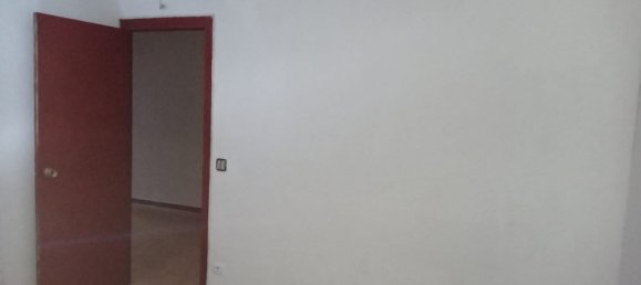 73m² Commercial property in Zaragoza, Spain No. 65076 5