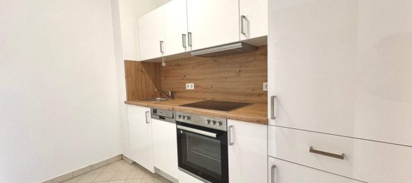 3 rooms Apartment in Hernals, Austria No. 242571 4