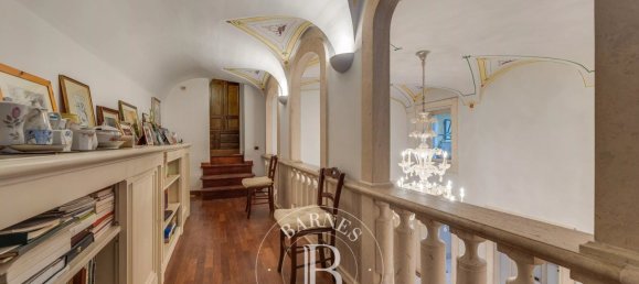 Apartamento T5 em Rome, Italy N.º 390801 21