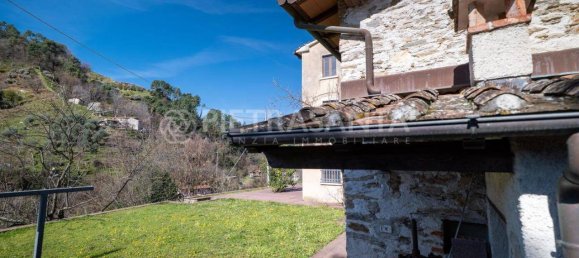 9 rooms House in Pietrasanta, Italy No. 108775 3