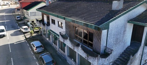 6 bedrooms House in Lousada, Portugal No. 17181 10