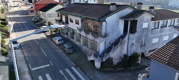 6 bedrooms House in Lousada, Portugal No. 17181 11