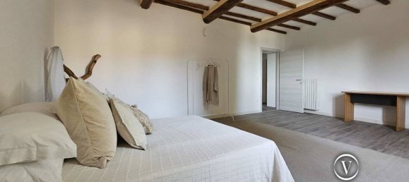 3 bedrooms Apartment in Massa e Cozzile, Italy No. 196629 4