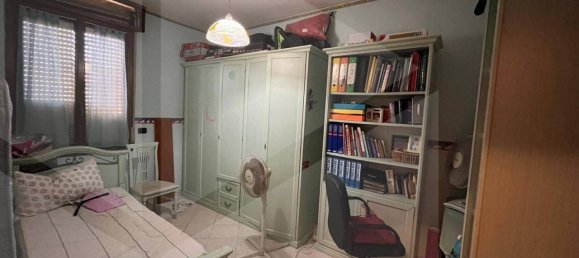 Apartamento de 4 divisões em Fiorano Modenese, Italy N.º 23703 20