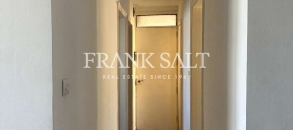 2 bedrooms Apartment in Saint Paul's Bay, Malta No. 10962 4