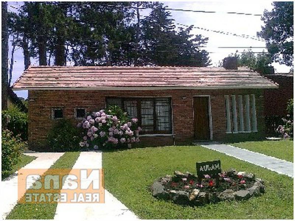 3 bedrooms House in Maldonado, Uruguay No. 8910