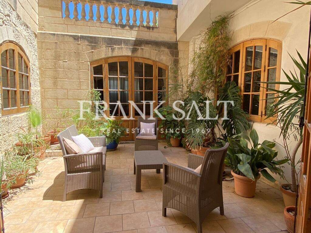 3 bedrooms House in Lija, Malta No. 10235