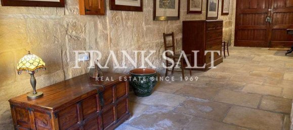 3 bedrooms House in Lija, Malta No. 10235 11