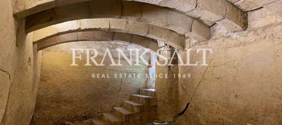 3 bedrooms House in Lija, Malta No. 10235 9