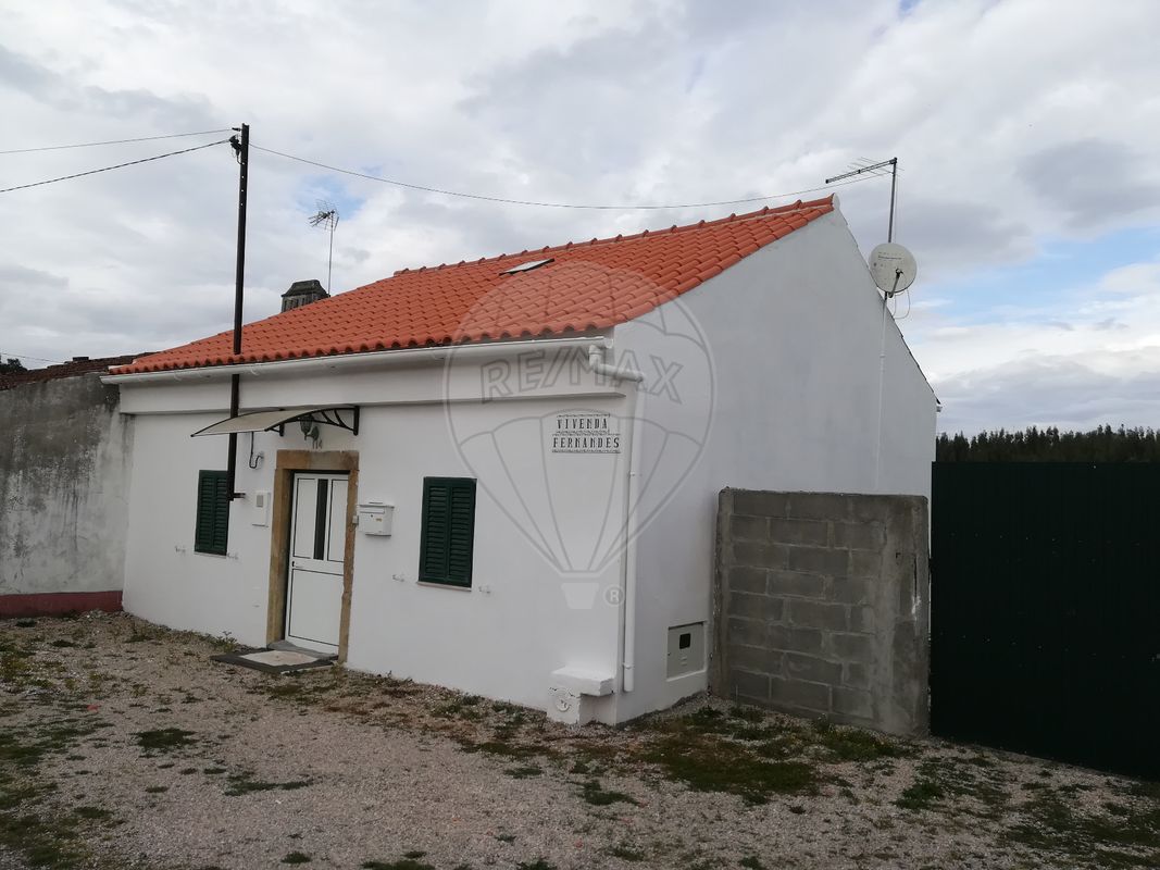 2 Schlafzimmer Haus in Aguas Belas, Portugal, Nr. 174009