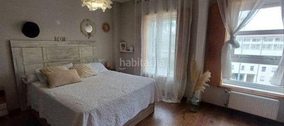 Ático de 3 dormitorios en Vigo, Spain No. 184435 4