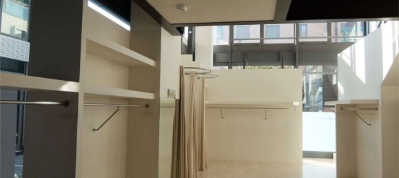 Oficina en Oderzo, Italy 100 m² No. 87249 4