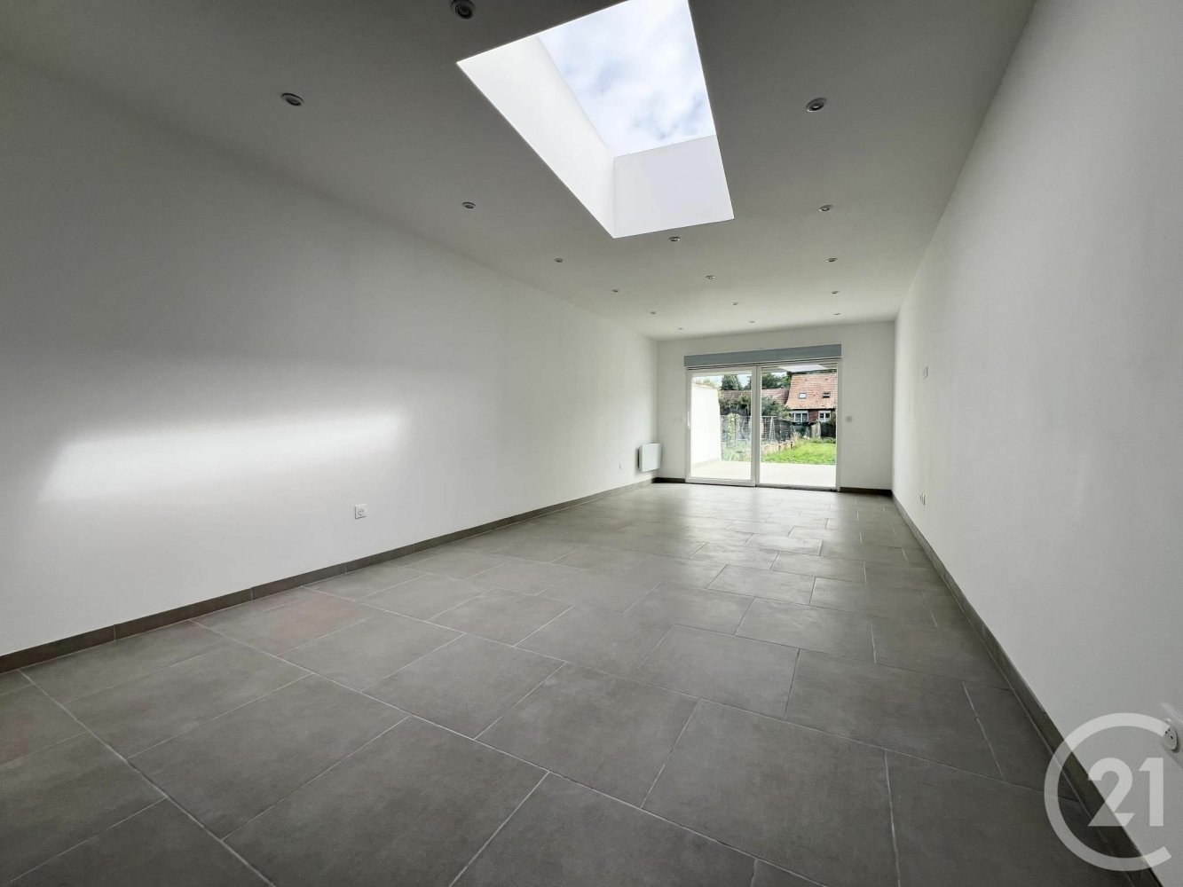 2 bedrooms House in Armentieres, France No. 306565