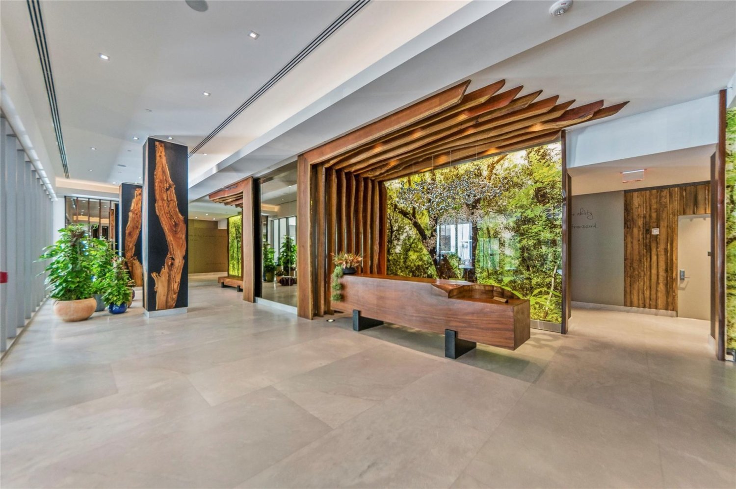 2 Schlafzimmer Gewerbliche Immobilien in Miami, USA, Nr. 613651