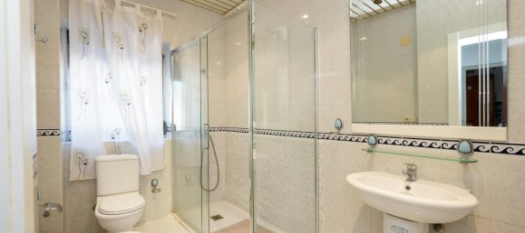 5 bedrooms Townhouse in Granada, Spain No. 166624 9