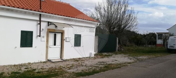 2 Schlafzimmer Haus in Aguas Belas, Portugal, Nr. 174010 3