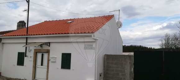 2 Schlafzimmer Haus in Aguas Belas, Portugal, Nr. 174010 4