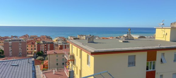 Apartamento de 5 dormitorios en Finale Ligure, Italy No. 363135 5
