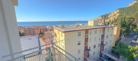 Apartamento de 5 dormitorios en Finale Ligure, Italy No. 363135 6