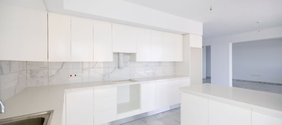 Apartamento de 4 dormitorios en Larnaca, Cyprus No. 23102 5