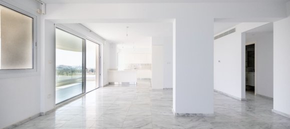 Apartamento de 4 dormitorios en Larnaca, Cyprus No. 23102 8