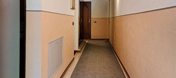 Dúplex de 3 dormitorios en Morgex, Italy No. 334394 44