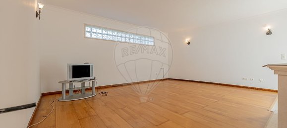 4 غرف نوم منزل في Seixal, Portugal رقم 22537 8