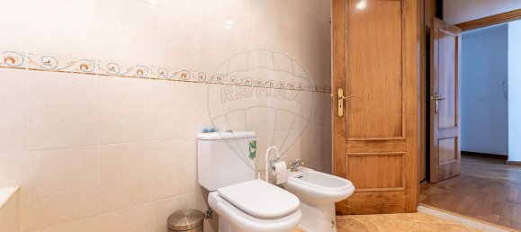 4 غرف نوم منزل في Seixal, Portugal رقم 22537 30