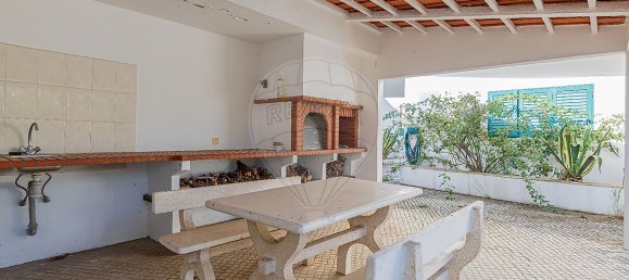 4 غرف نوم منزل في Seixal, Portugal رقم 22537 47