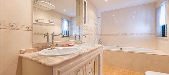 4 غرف نوم منزل في Seixal, Portugal رقم 22537 31