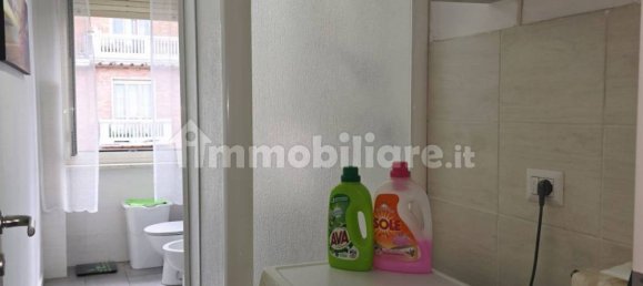 1 bedroom Apartment in Turin, Italy No. 337383 10