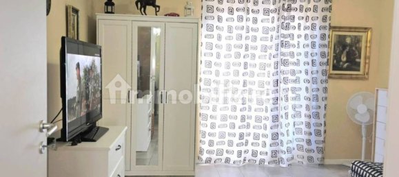1 bedroom Apartment in Turin, Italy No. 337383 7