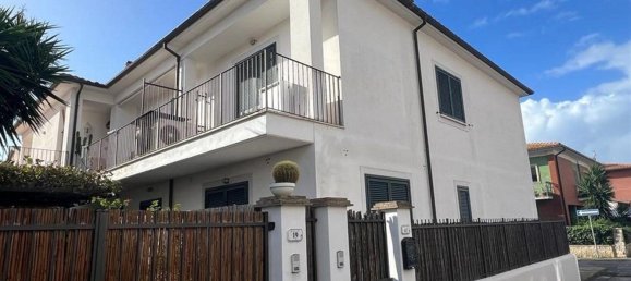 4-salle Appartement à Capalbio, Italy No. 45168 19